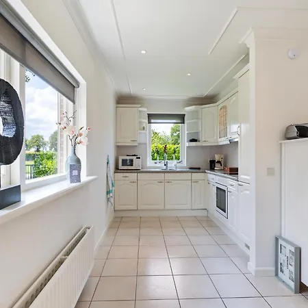 Nature S Getaway A In Putten, Cleaning Included * Putten