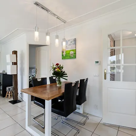 In Near Veluwe Park, Cleaning Included Holiday home *