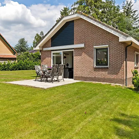 In Near Veluwe Park, Cleaning Included Holiday home Putten