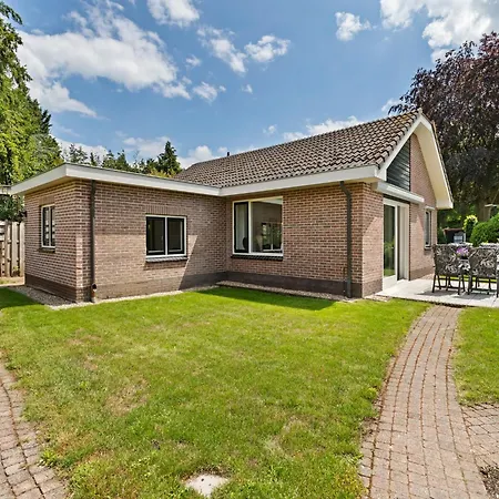 In Near Veluwe Park, Cleaning Included Holiday home Putten