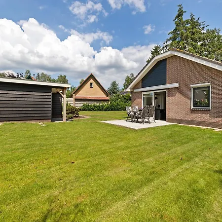 Holiday home In Near Veluwe Park, Cleaning Included Putten